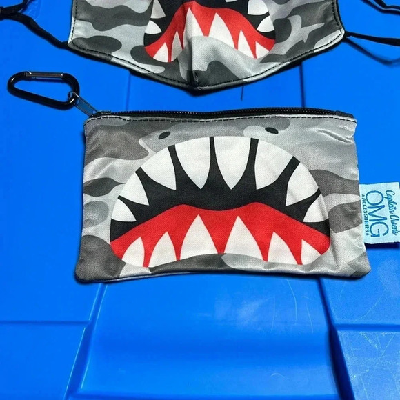Camouflage shark monster kids face mask pouch Halloween - Picture 3 of 5